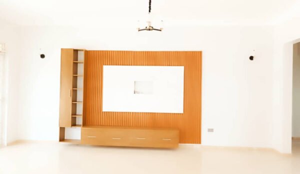 BRAND NEW 🏠 HOUSE FOR SALE!! LOCATION IN #NAMUGONGO- SONDE Uganda - Has,# 🛏️ #3Bedrooms, negotiable#3Bathrooms 🛁 1boys quarter Sited on #15decimals at Ready private Milo land title - Image 3